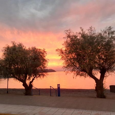 ليفكاندي شالكيداس Poseidon Hotel المظهر الخارجي الصورة